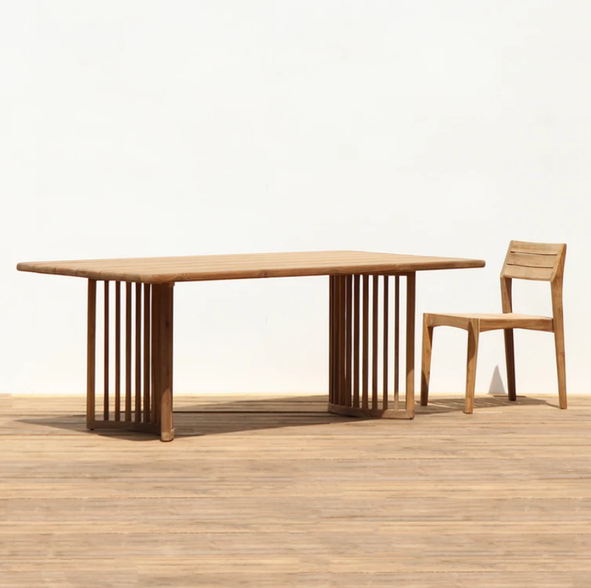 KITTOS Dining Table Curved Legs