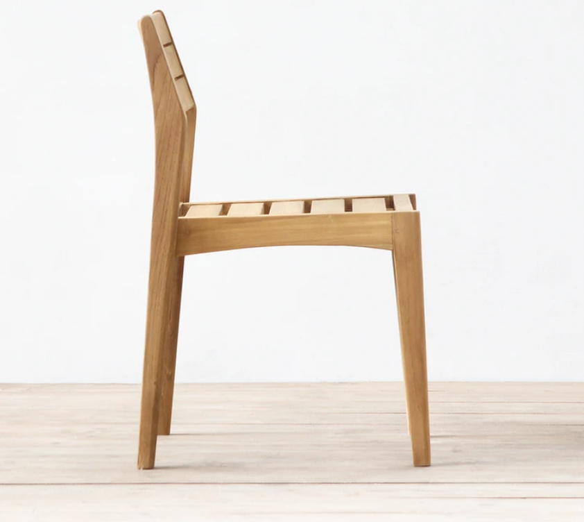 SUKSMA Chair