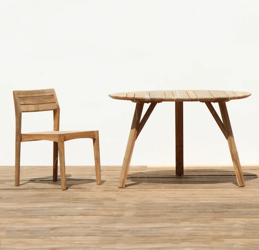XIE Round Dining Table